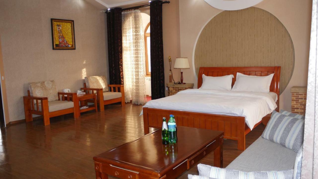 דושאנבה Dior Hotel Tajikistan מראה חיצוני תמונה